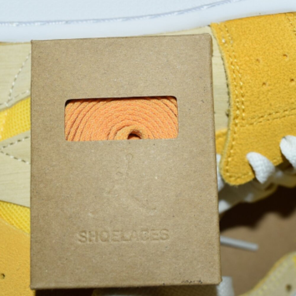 Nike Women's Air Jordan AJ1 Zoom CMFT 2 - Picture 6 of 7